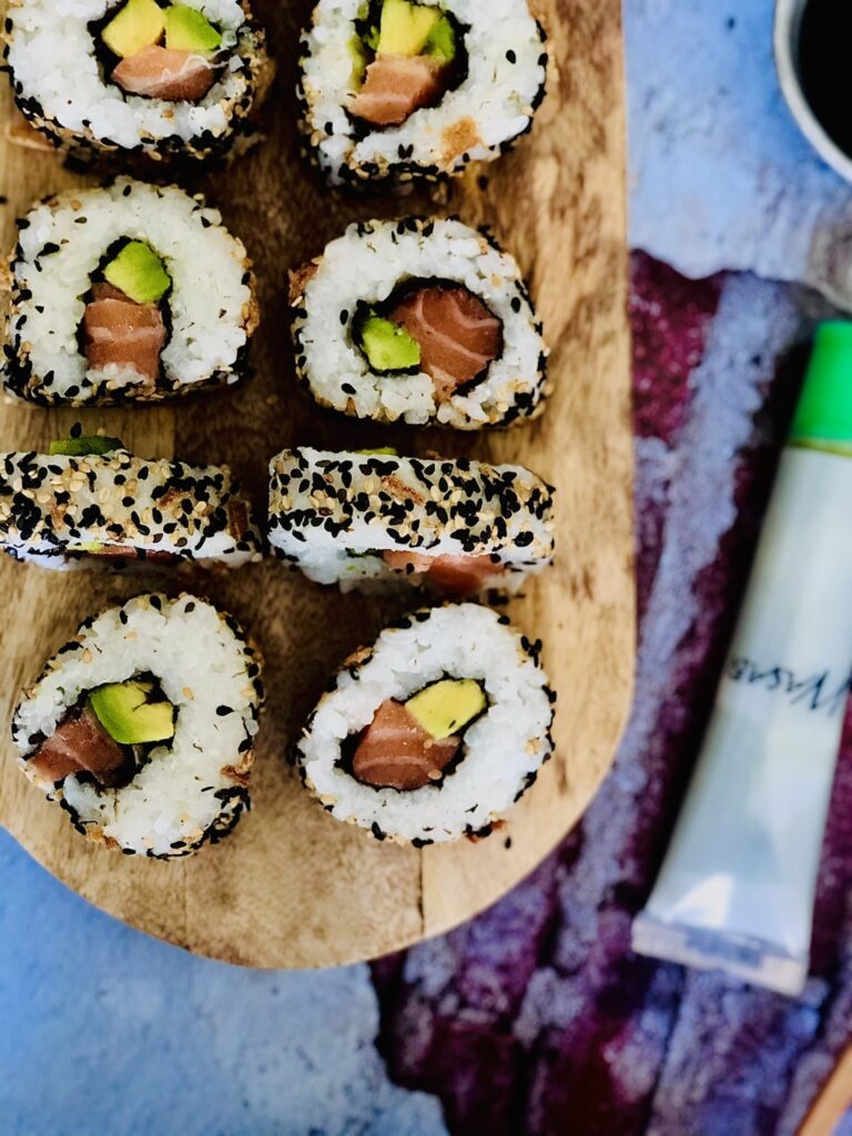 Recette Makis saumon et avocat (facile, rapide)